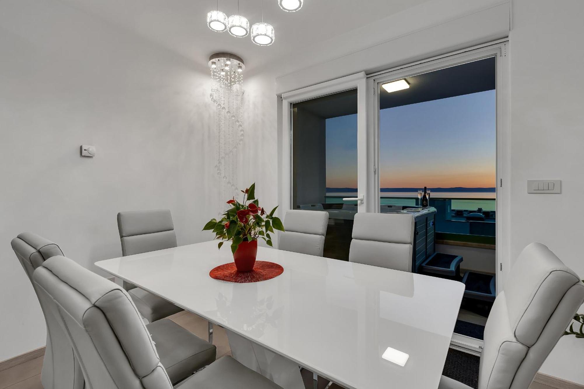 Appartement Exclusive Penthouse Big Blue With Private Jacuzzi à Makarska Extérieur photo