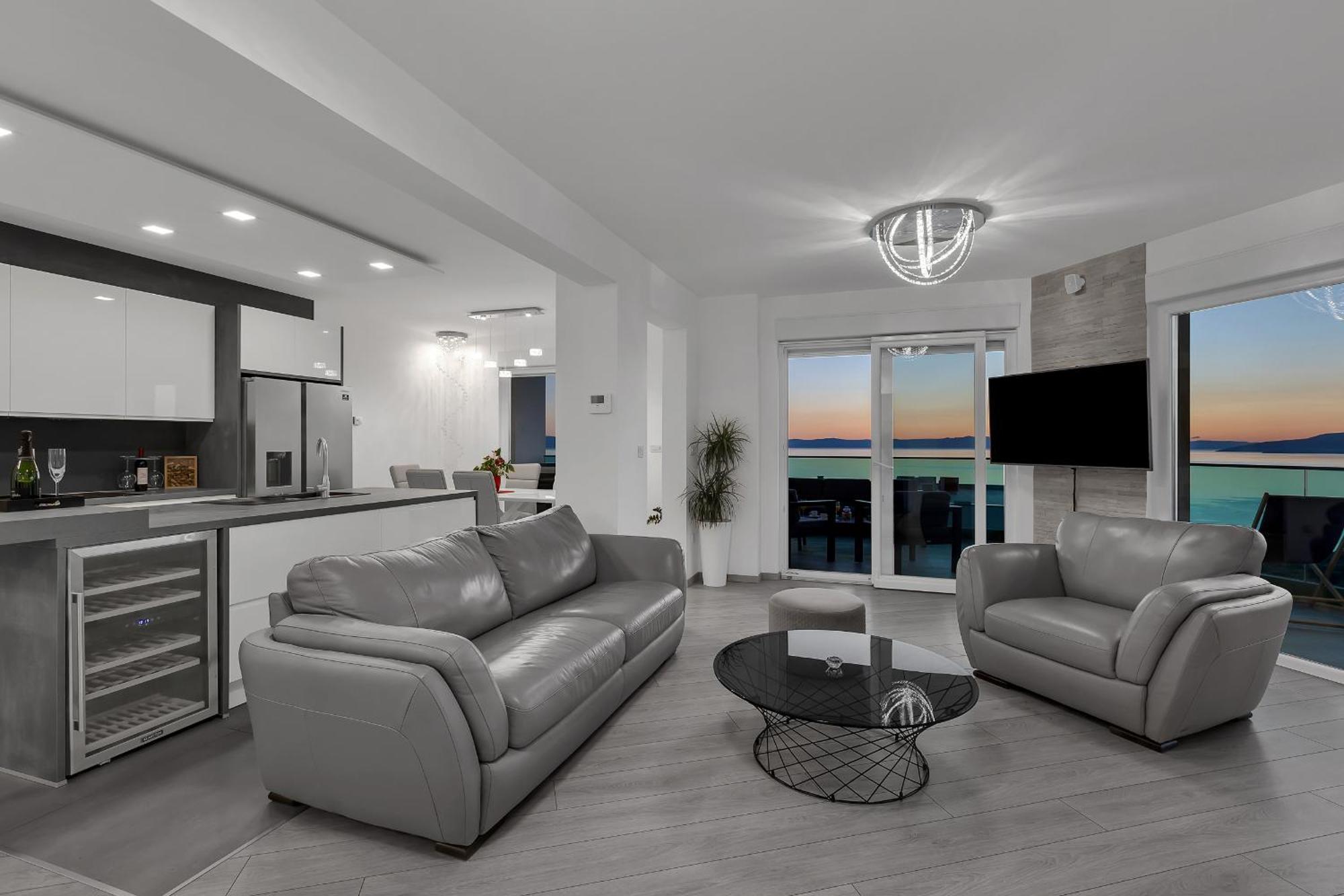 Appartement Exclusive Penthouse Big Blue With Private Jacuzzi à Makarska Extérieur photo