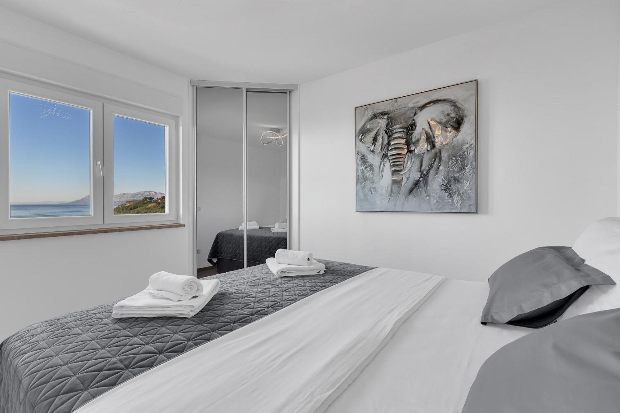Appartement Exclusive Penthouse Big Blue With Private Jacuzzi à Makarska Extérieur photo