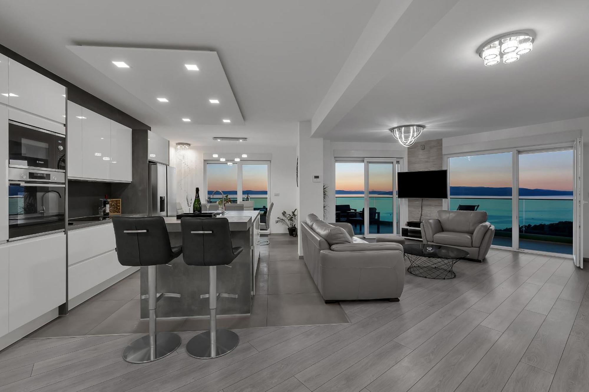 Appartement Exclusive Penthouse Big Blue With Private Jacuzzi à Makarska Extérieur photo